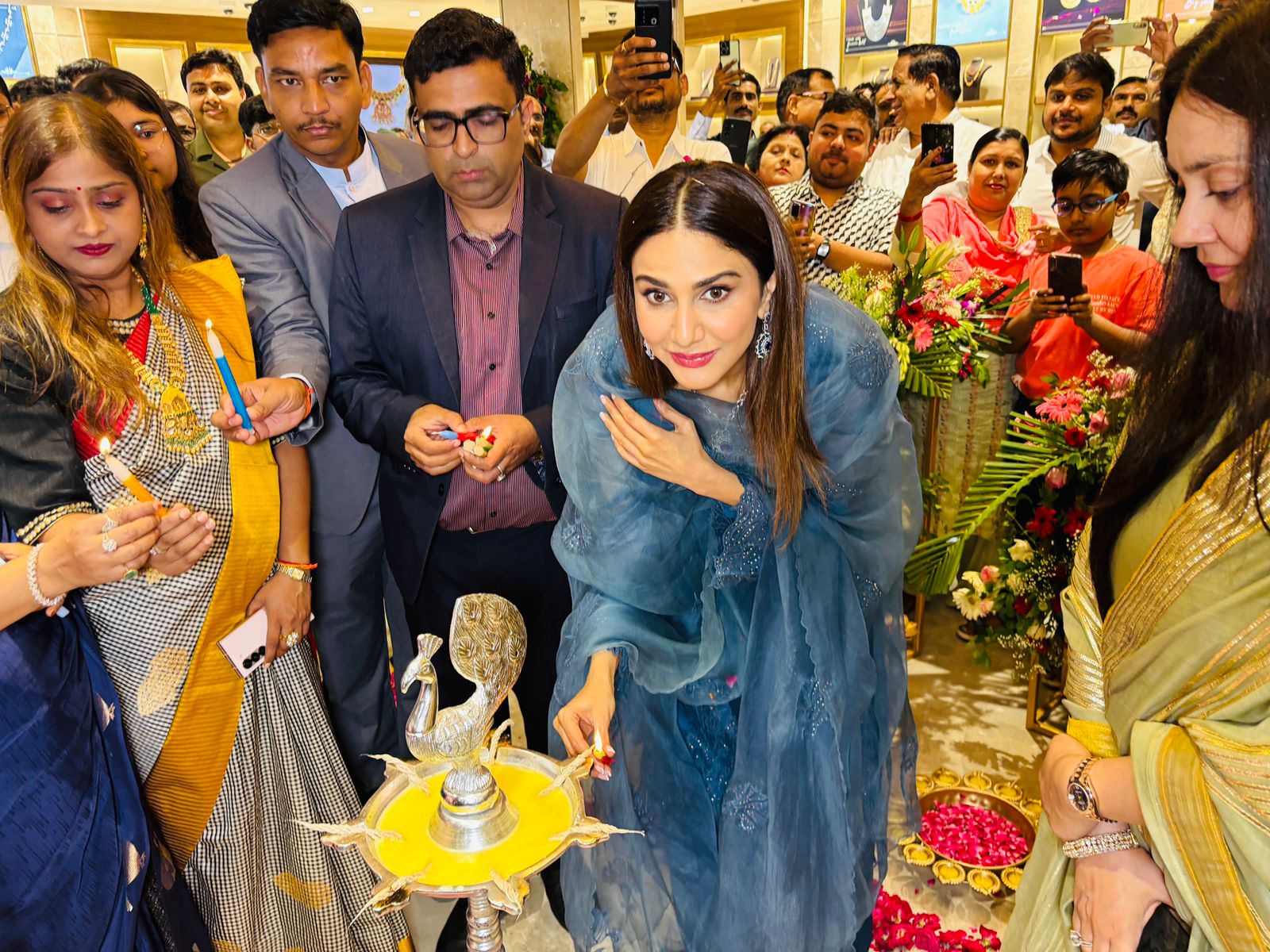 Grand Launch of Aisshpra Gems & Jewels’ New Showroom in Sigra, Varanasi